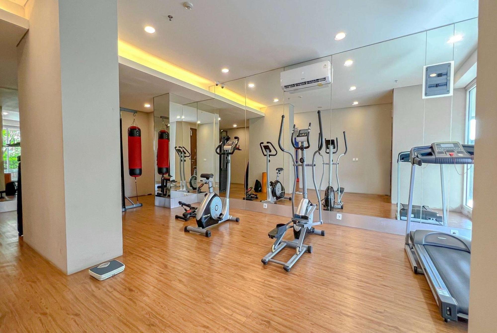 Sahid Serpong Bagian luar foto